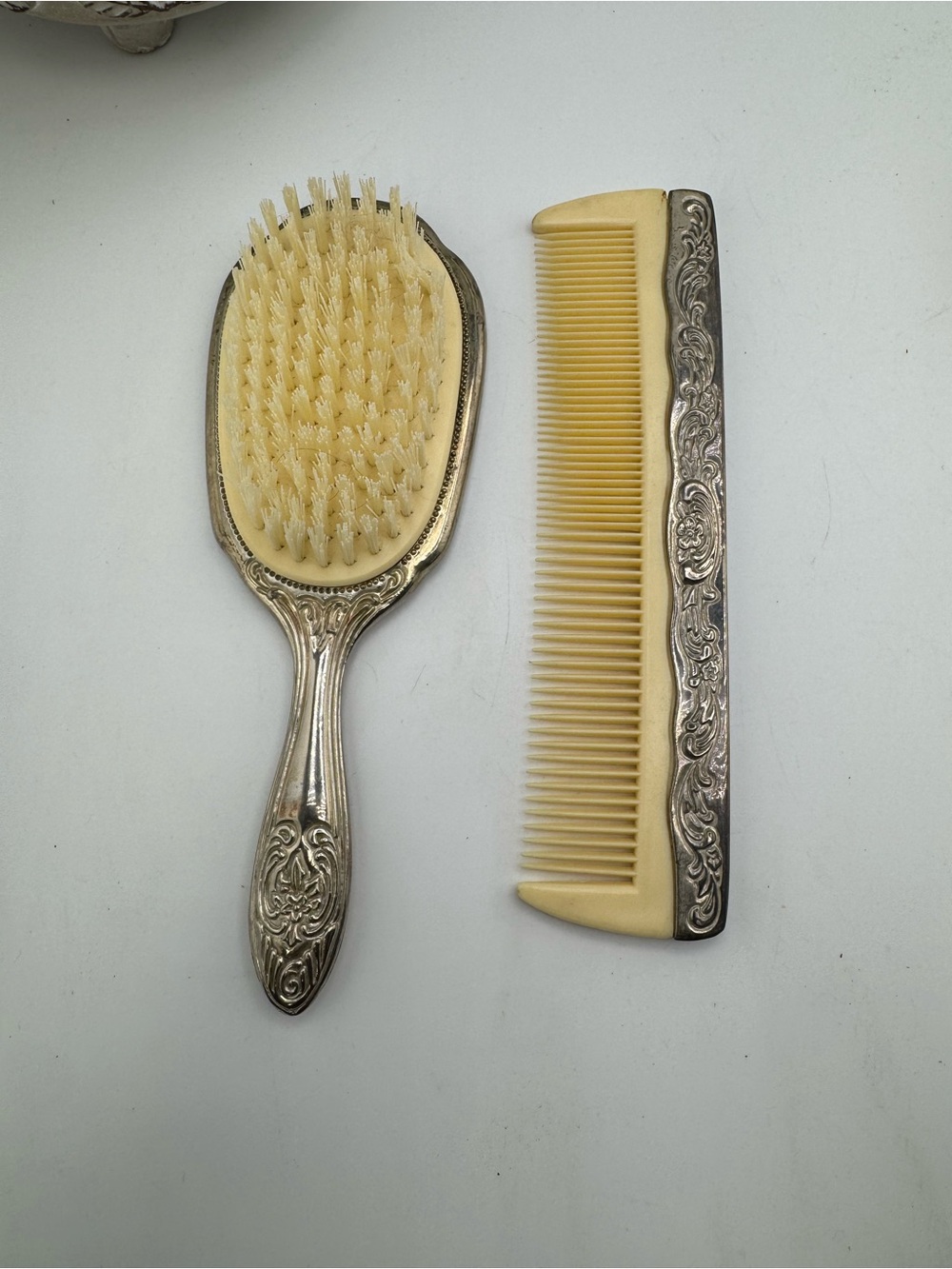 Vintage Silverplate Dresser Brush Comb Set Ornate Floral Vanity Set